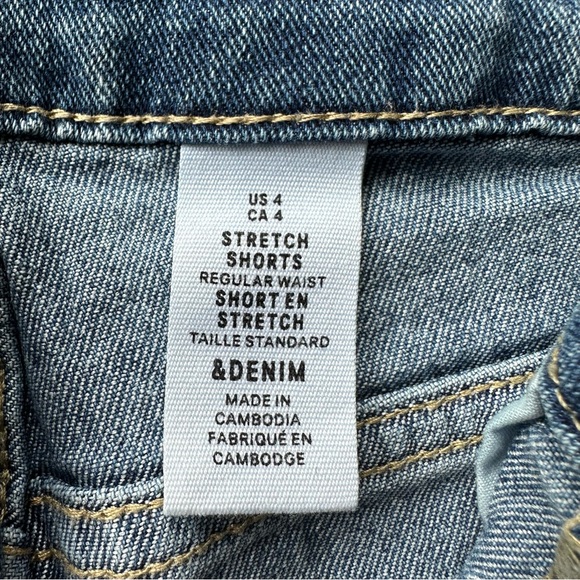 NWOT H&M Cuffed Denim Jean Short - Picture 9 of 9